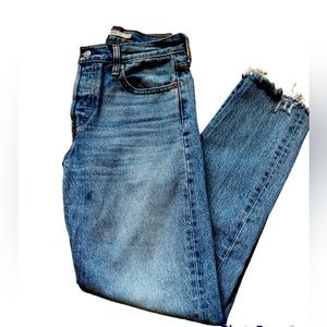 LEVIS’S WEDGIE jeans blue size 25